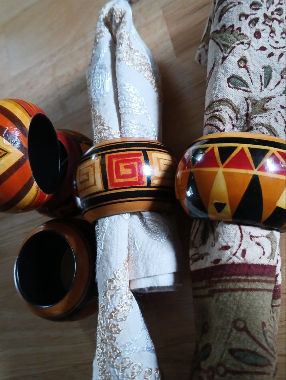 Vintage 70's Hand Carved Napkin Rings Wood Polished Artisan Ethnic